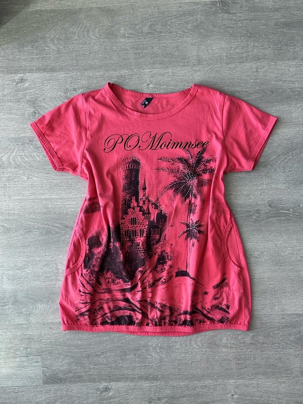 Y2K Pink Graphic Pocket Tee Size L Women’s